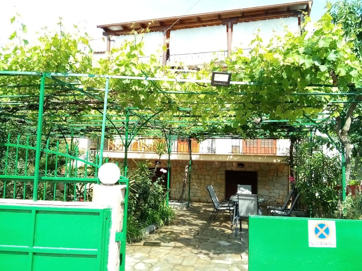 Studios Thomas Limenaria  Exterior photo